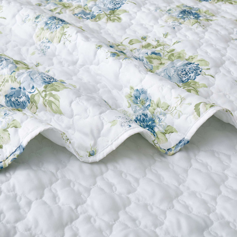 Modern Floral Geometric Quilt Set, 3-Piece Reversible Coverlet and Pillow Shams, Summer Field Floral