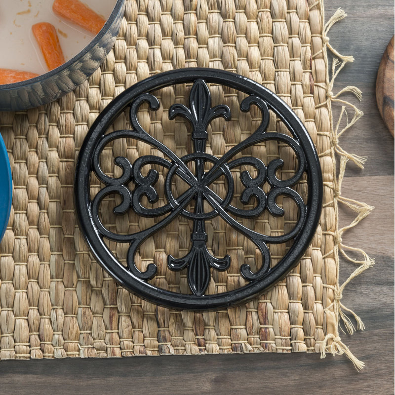 Metal Round 1 Piece Trivet, Black