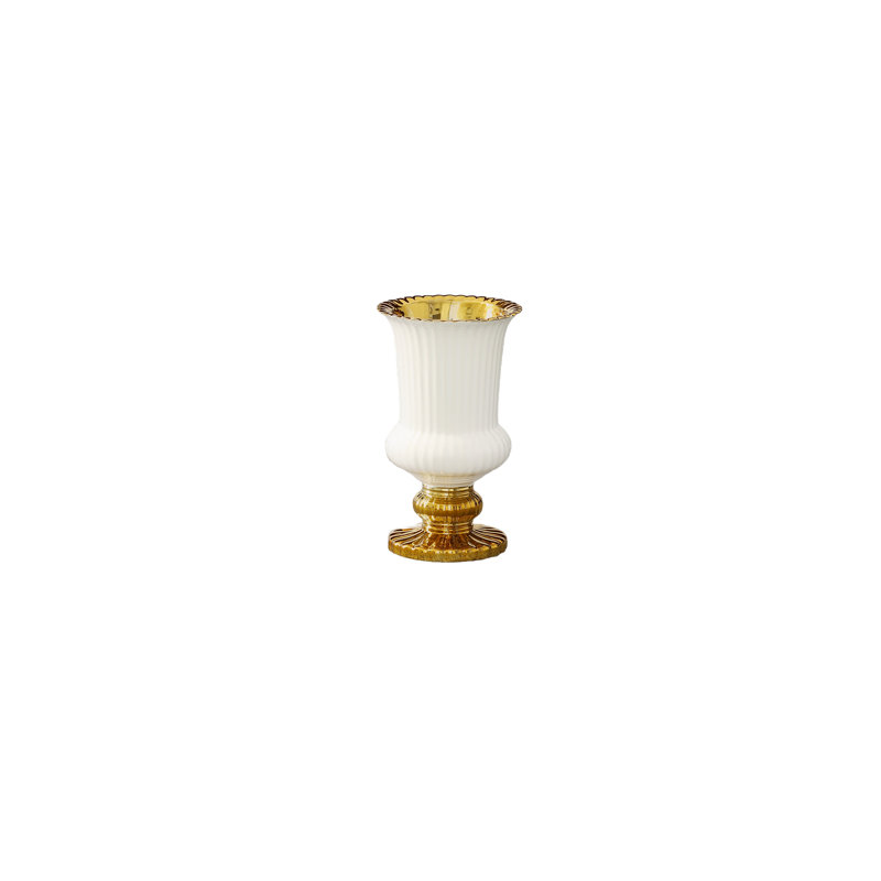 Vase en céramique à finition brillante blanc et or