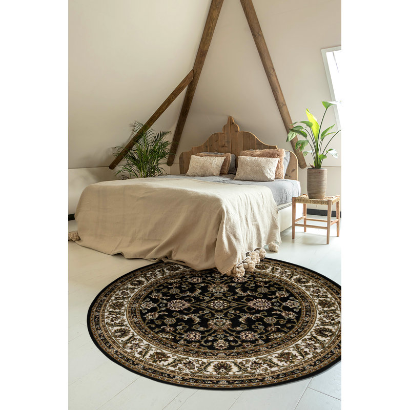 Leolani Oriental Indoor Rug, Round 7'10"