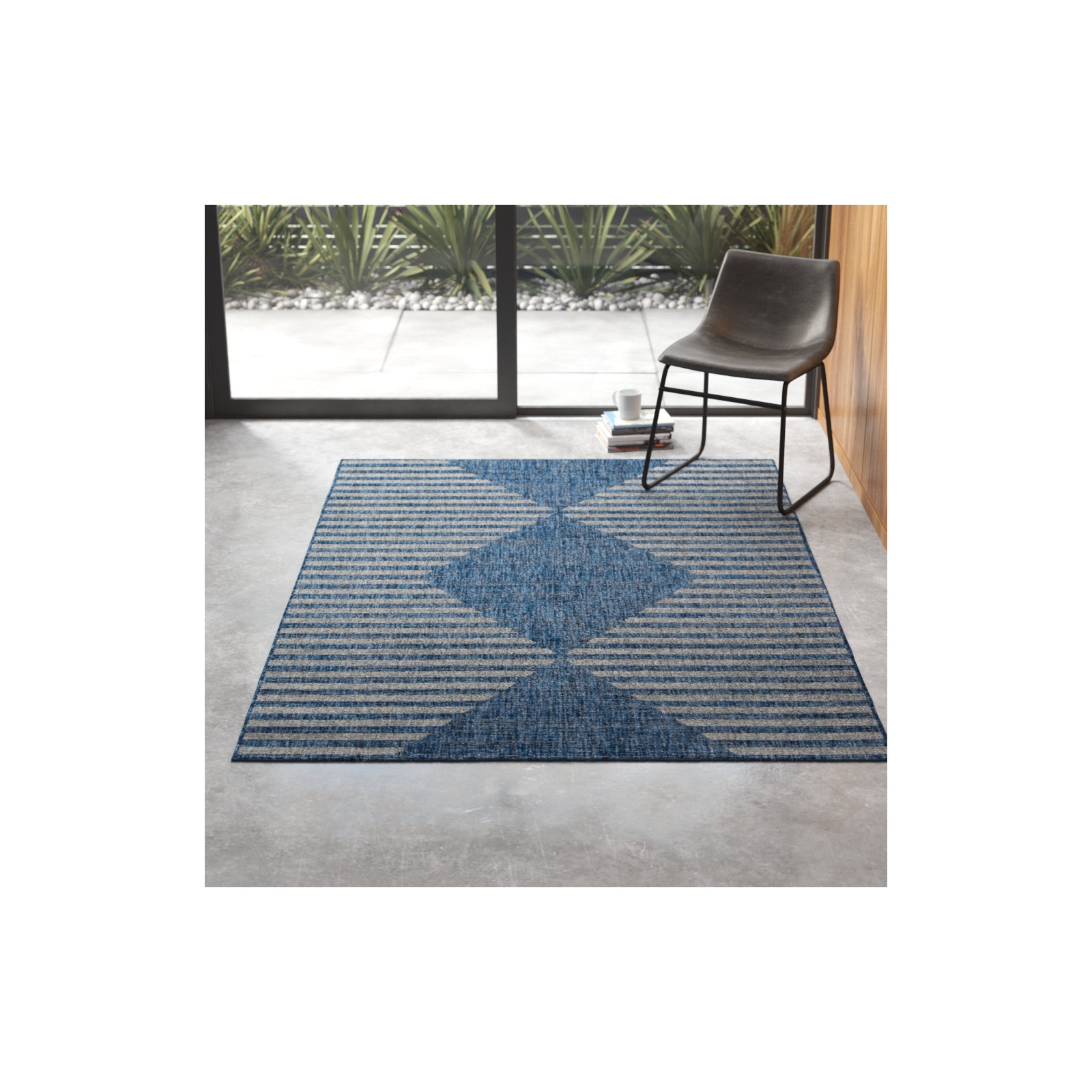 Blue Indoor/Outdoor Rug, Rectangle 6'7" x 9'6"
