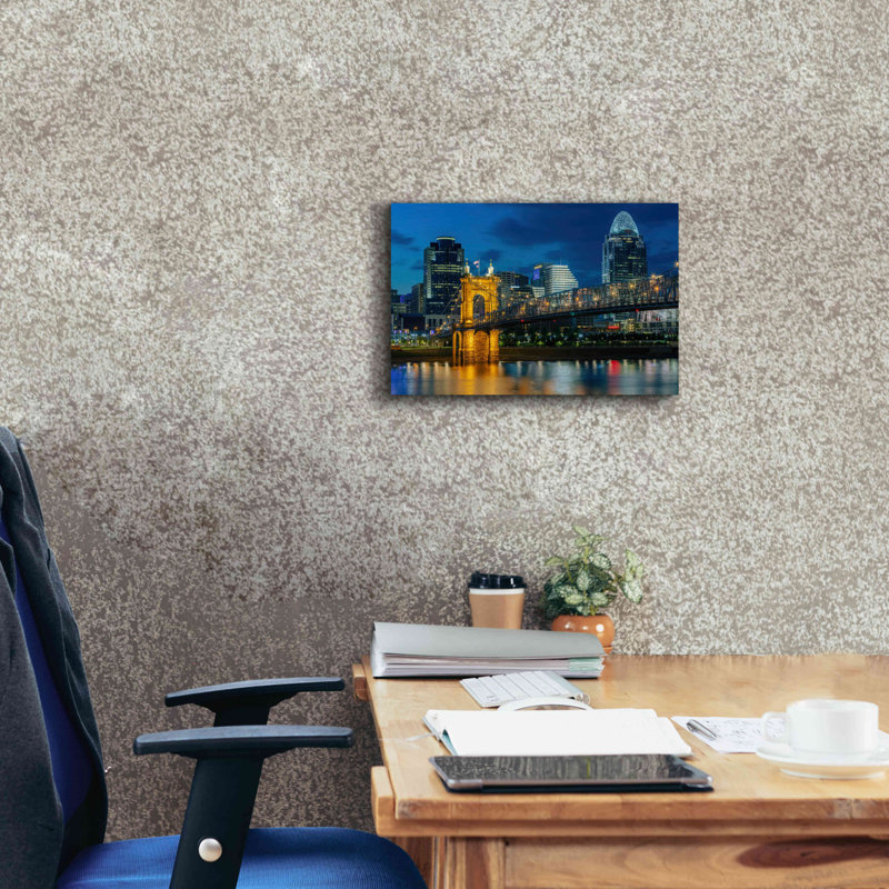 Cincinnati - Photographie sur toile tendue, H 12 po x l 18 po x P 0,75 po