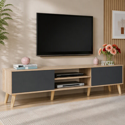 Meuble télé contemporain en faux bois avec étagères et placards de rangement