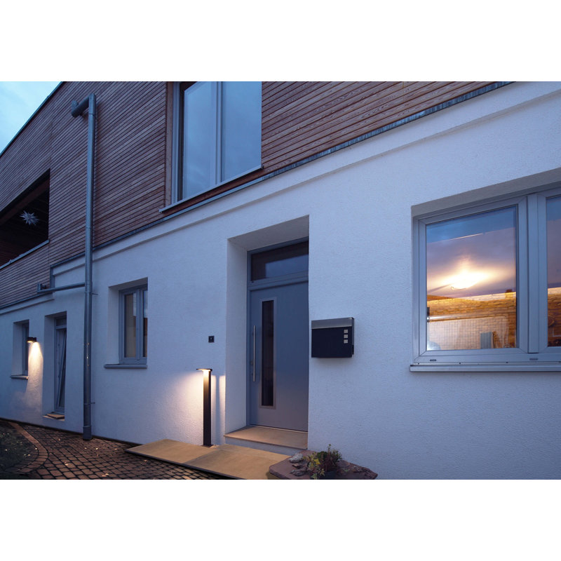 Robi Flex Integrated LED Pathway Light