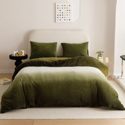 Velvet Comforter Flannel 3 PCs Bedding Set Farmhouse Warm Bed Comforter Set