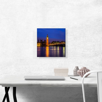 " London England Big Ben At Night "