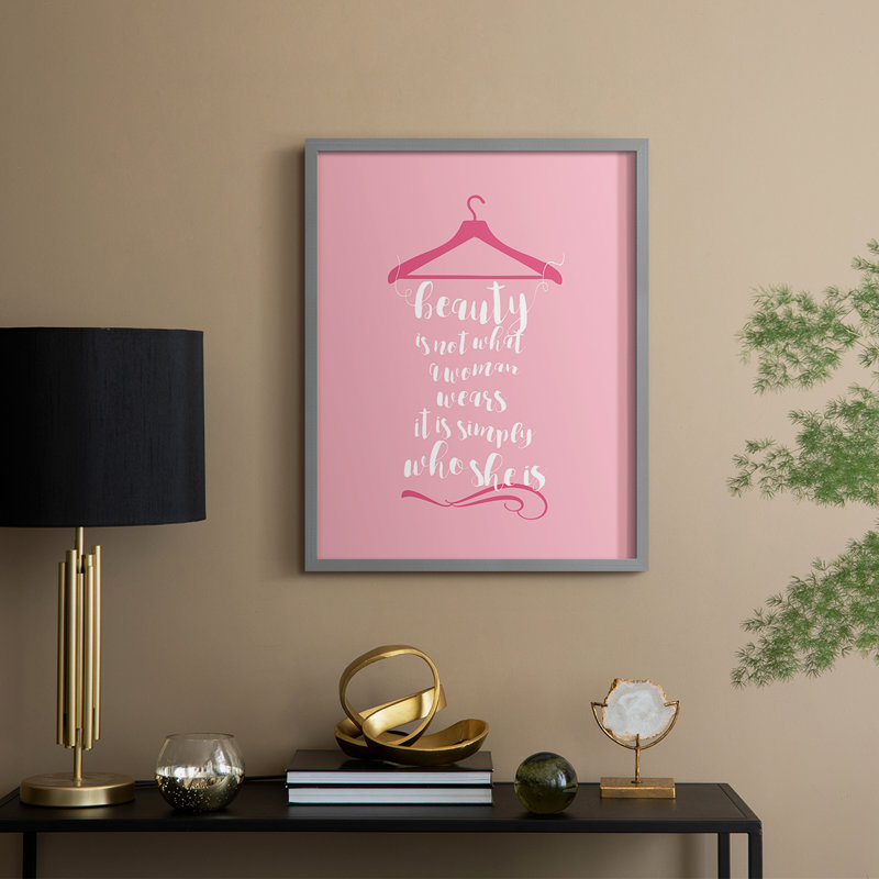 Beauté en rose, reproduction encadrée - bois massif, H 11 po x l 9 po, Gris