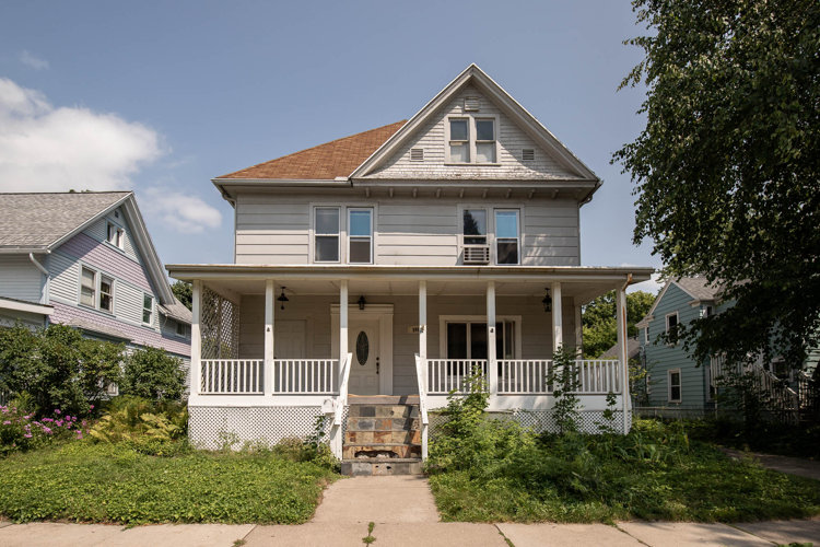 House Front Porch Before