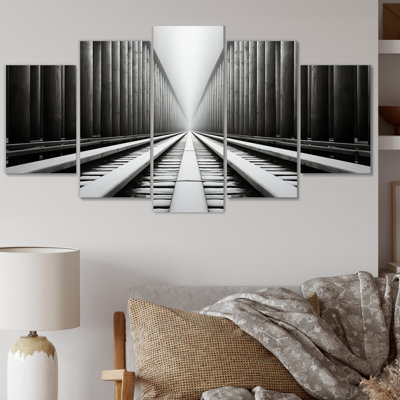 Train Minimalist Tracks I - Transportation Wall Art Living Room - 5 Panels