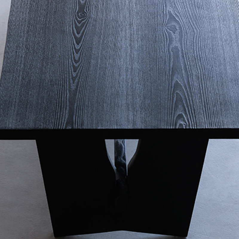 Longue table frêne noir carbonisé, H 29,53 po x L 94,49 po x l 31,5 po