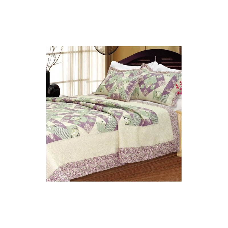 Farmhouse / Country Cotton Patchwork Quilt