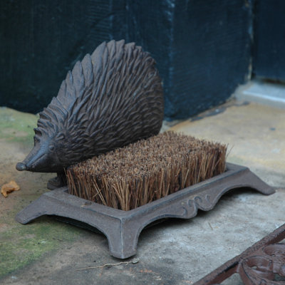 Hedgehog Boot Brush