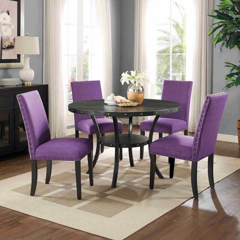 Ensemble de salle à manger en bois avec chaises cloutées en tissu, Purple