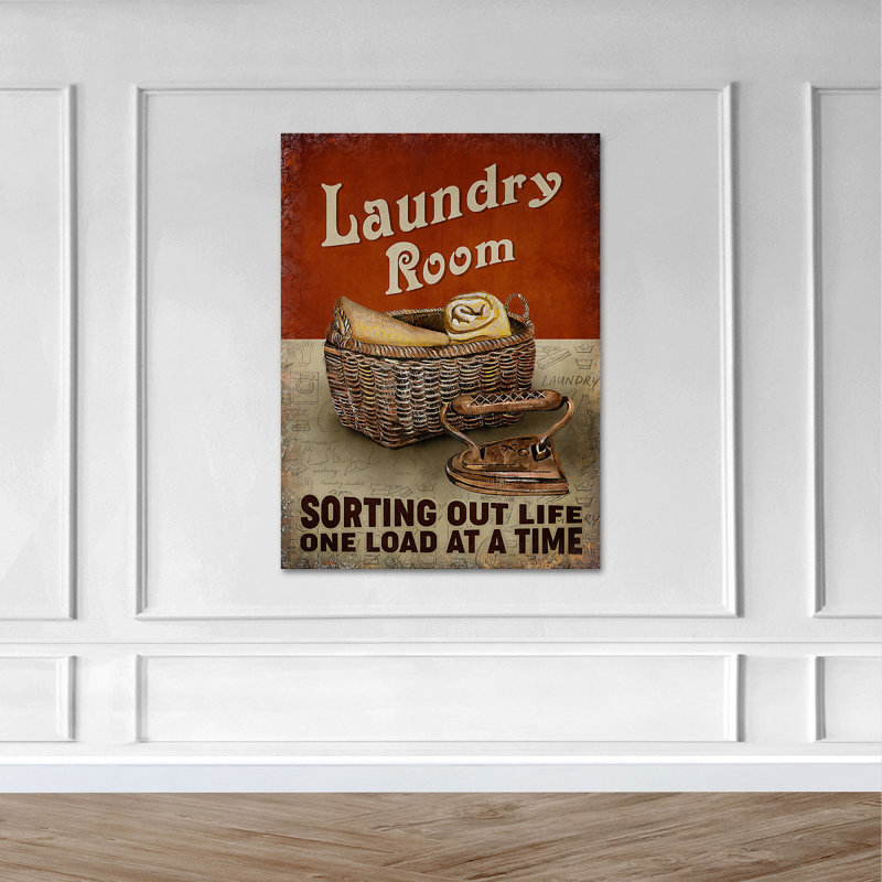 Toile tendue avec un panier de vêtements - Tri de la vie une charge à la fois - Illustration de lessive, décoration de salon orange et brun