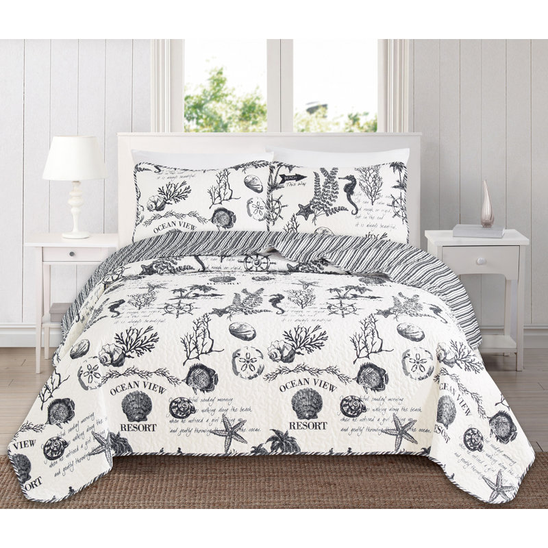 Catalina Twin Reversible Navy Blue Microfiber Quilt Set