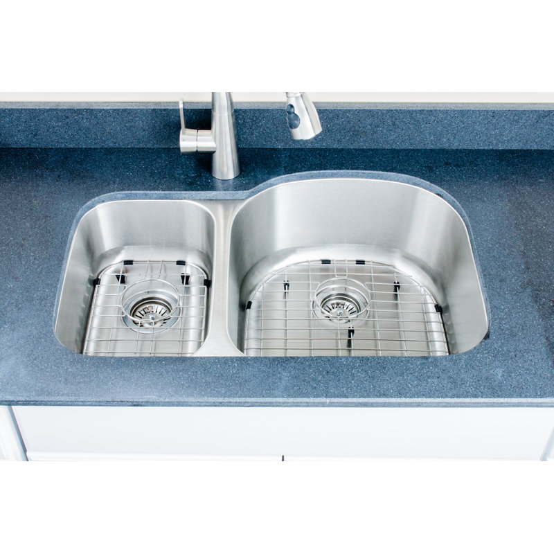 Évier de cuisine à double cuve encastrable L 32 po x l 21 po avec crépine et grilles Craftsmen Series