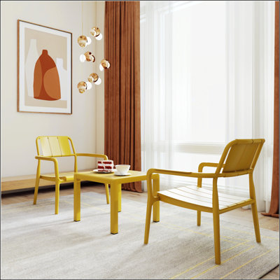 Ensemble de chaises à une place et de table basse en PP 2 pièces Summer pour une utilisation intérieure / extérieure, installation facile, meubles durables