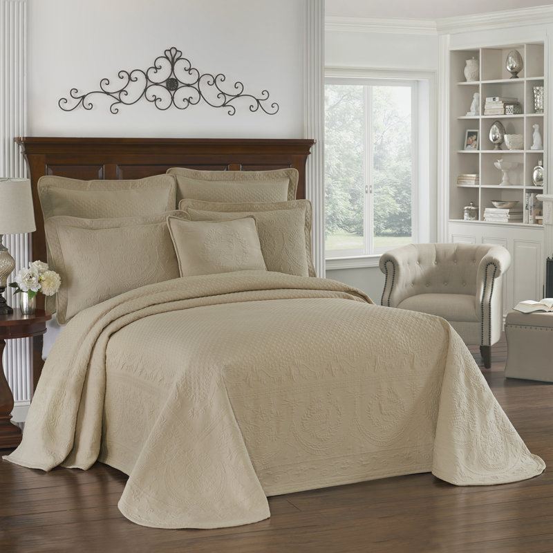 Historic Charleston King Charles Lightweight Cotton Matelasse Quilted Bedspread, King, Birch , King, Birch