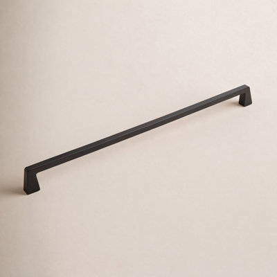 Poignée d'électroménager bronze noir de 18 po (457 mm) de centre à centre Blackrock