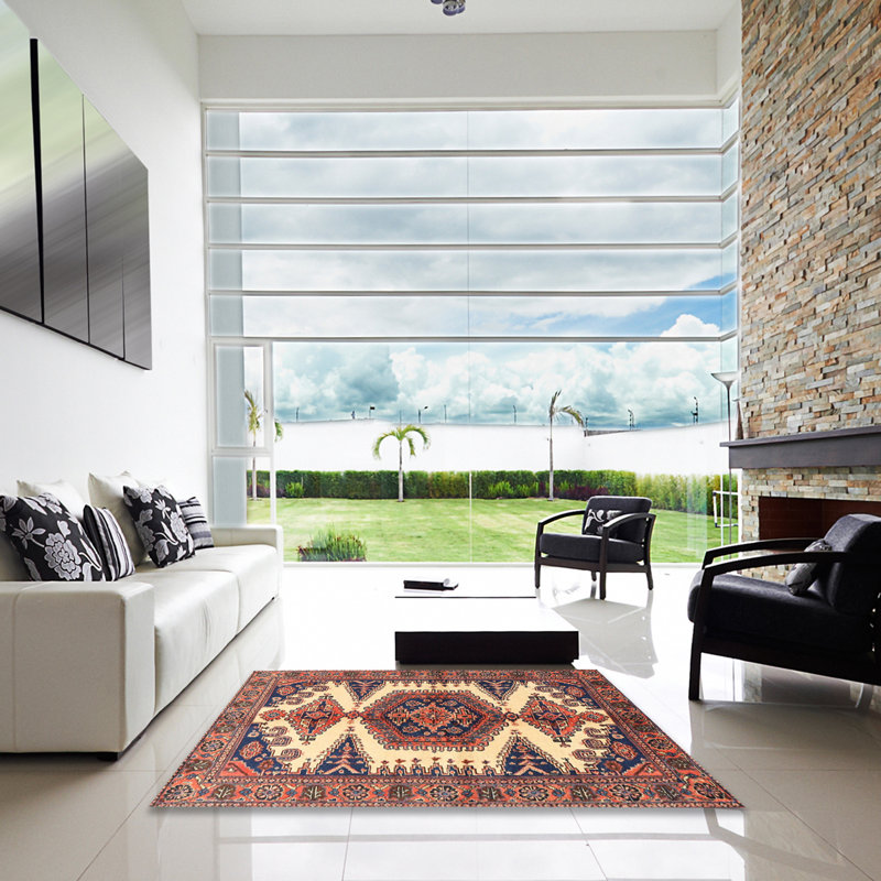 Tapis rouge/noir/beige traditionnel Nesi, Carré 3 pi
