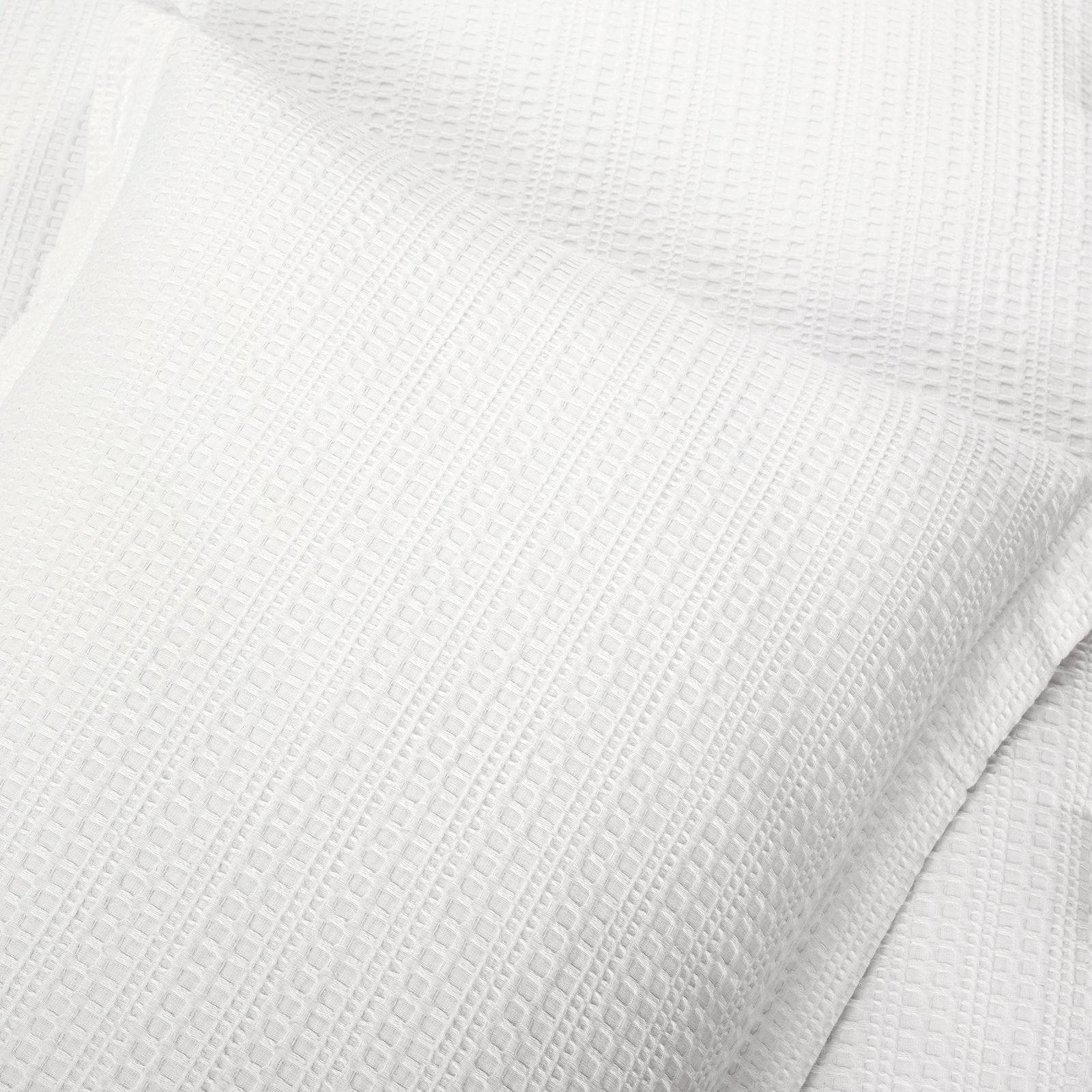 Bentwood Cotton Comforter Set, White, King Comforter + 2 King Shams