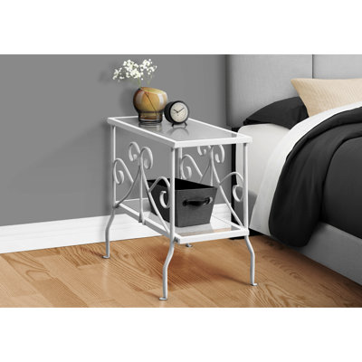 Table d'appoint pour toute pièce: bout en métal blanc et verre trempé au look contemporain: