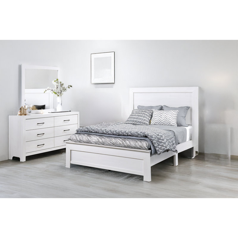 Sibby White Panel Bedroom Set, King