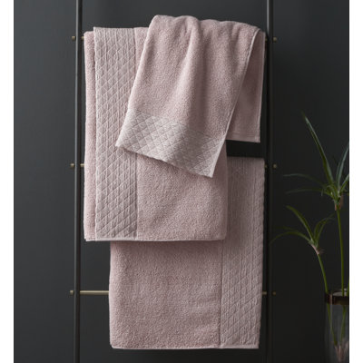 Zero Twist Sparkle Towel
