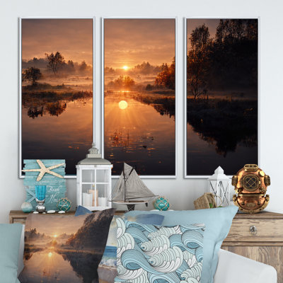 «Morning Fog Over The Lake Sunset V», reproduction d'art sur toile 3 pièces
