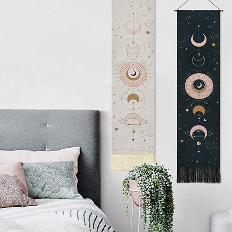 Tapisserie en coton avec accessoires de lune et tige