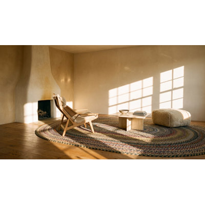 Tapis antique à large tissage plat antique