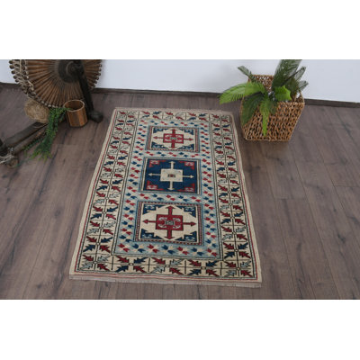 Elegant Beige Wool Rug, 33.1x48.4 Inches Traditional Geometric Rug