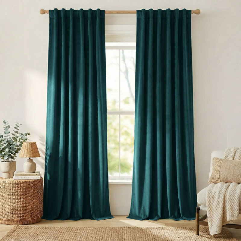 Rideaux en velours bleu paon, rideaux en velours obscurcissant pour salon / chambre à coucher, panneaux de fenêtre à passe-tringle de 84 po de long, 52 po de large, 2 panneaux.
