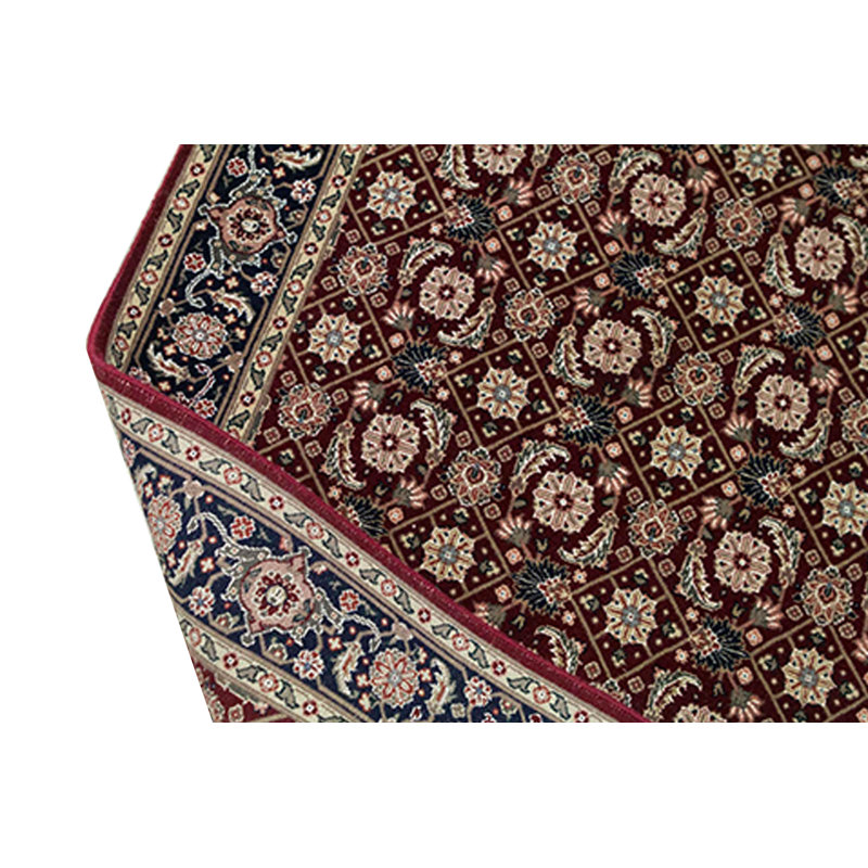 Jahan Wool Oriental Area Rug in Red