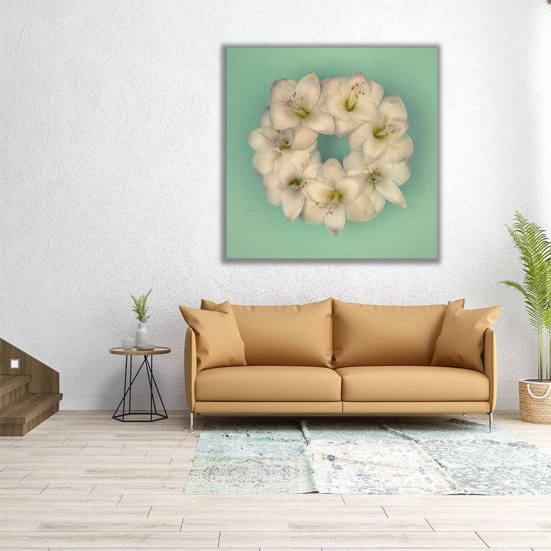 Amaryllis Flower Wreath 3 - reproduction d'art sur toile, H 16 po x l 16 po