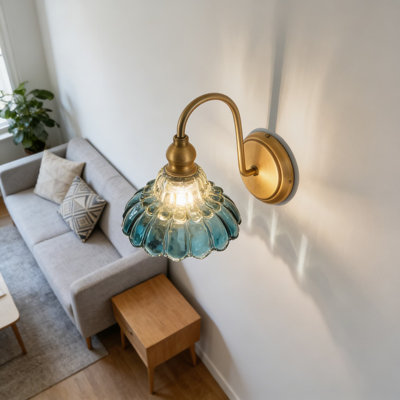 Vintage Wall Sconce With Gradient Glass Shade, Matte Brass Finish Wall Lamp For Bedroom, Living Room, Hallway, And Bathroom Lighting