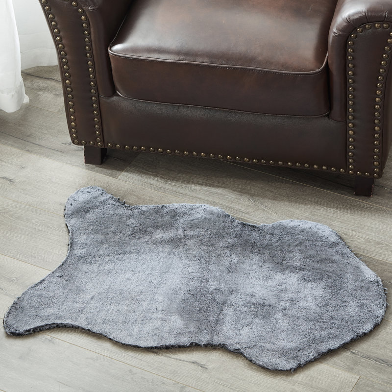Polyester Solid Colour Shag 61cm X 91.4cm Area Rug