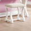 Ensemble de meuble-lavabo avec tabouret pliable unique-129413794