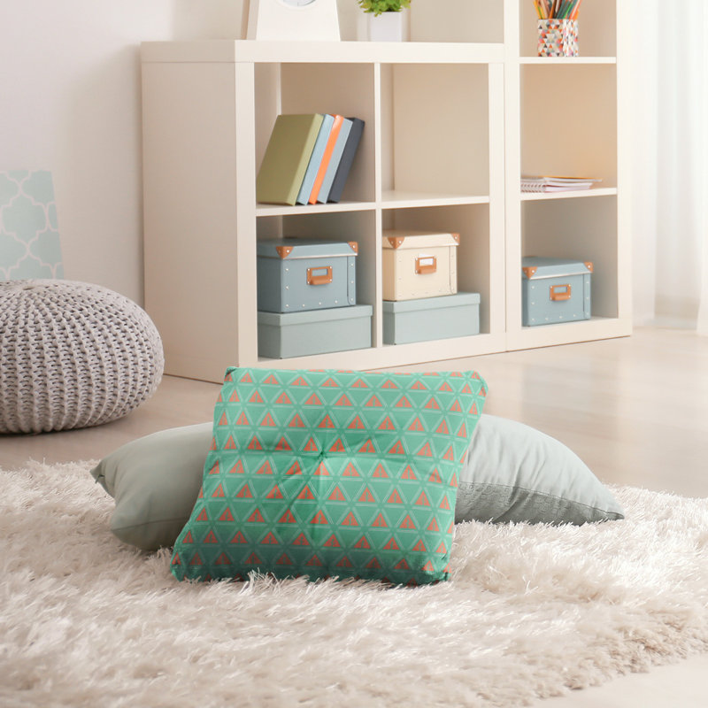 Coussin Theo Nath, 30 po x 30 po, Vert / Orange