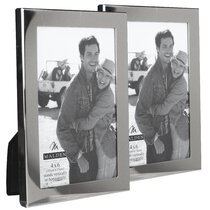 Fine Black Metal Photo Frame 4x6'' - The Cotswold Company