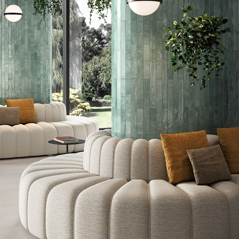 Carreau de porcelaine lustré 2 po x 18 po Aria, Jade