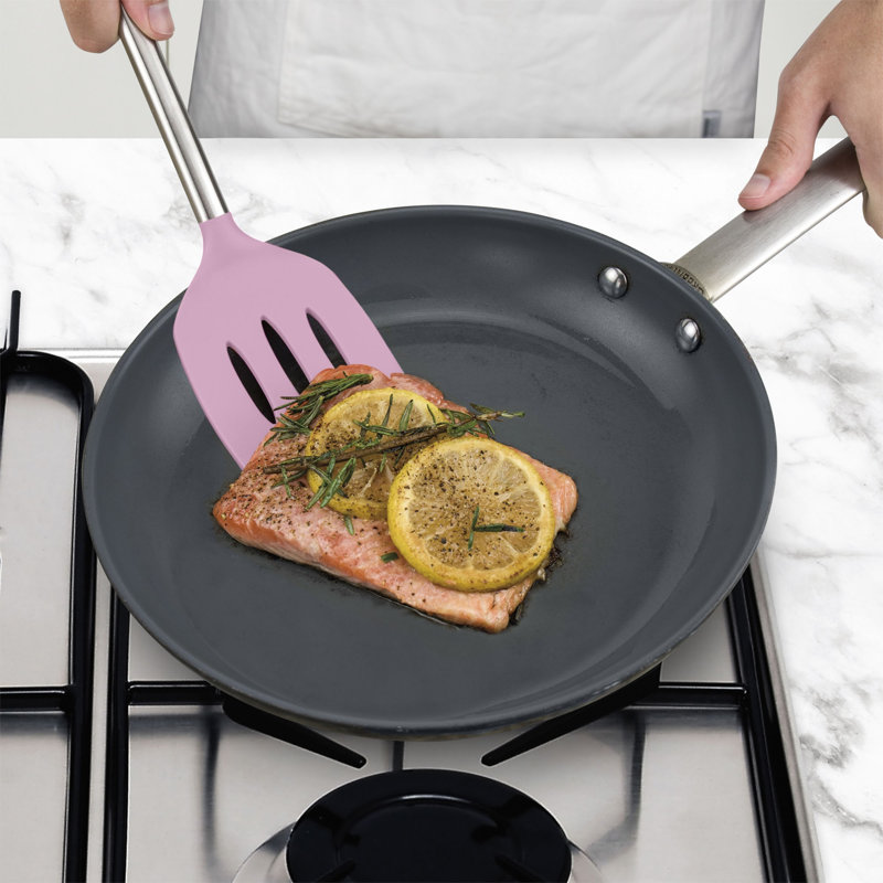 Turbine à fentes en silicone Tovolo avec poignée en acier inoxydable pour cuisiner et retourner tous les jours, sorbet rose