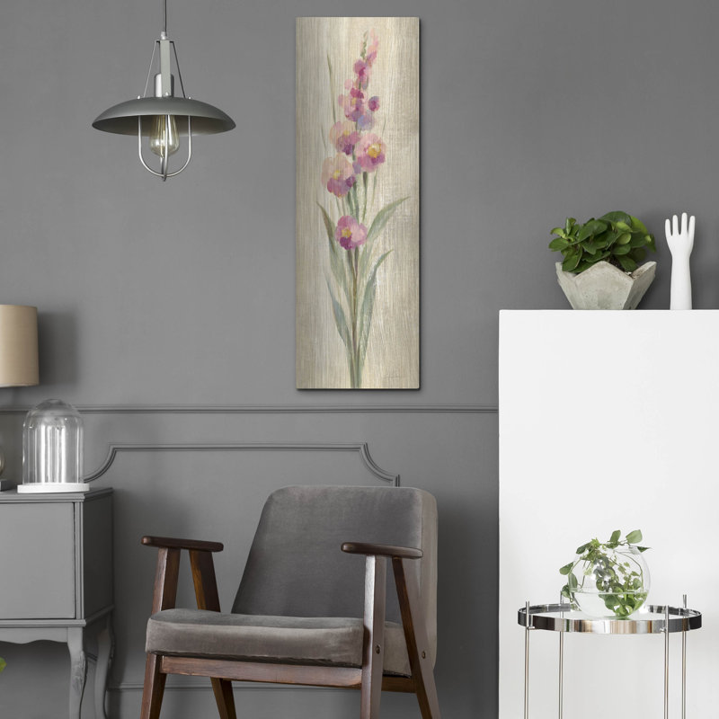 «Farm Flower I» par Silvia Vassileva, H 36 po x l 12 po