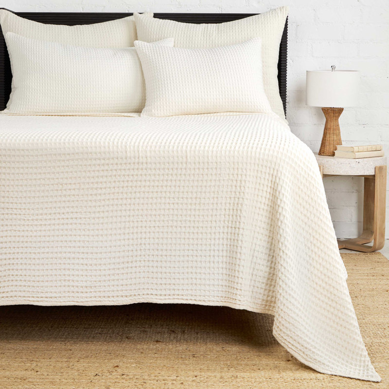 Zuma Lumbar Pillow Cover & Insert, Cream