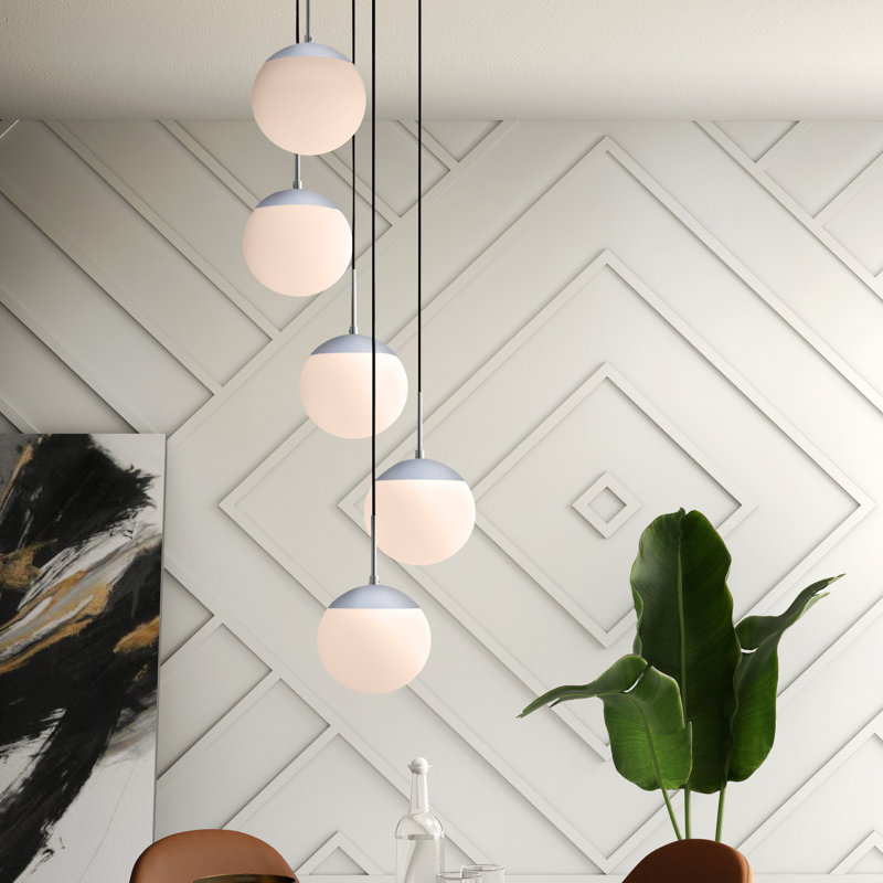Luminaire suspendu en sphères groupées à 5 lumières Yearby, Blanc givré, Doré, 3 lumières