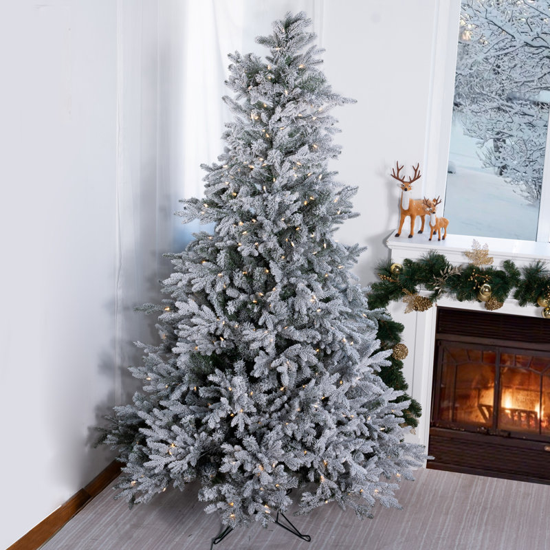 Lighted Artificial Christmas Tree, 8 ft