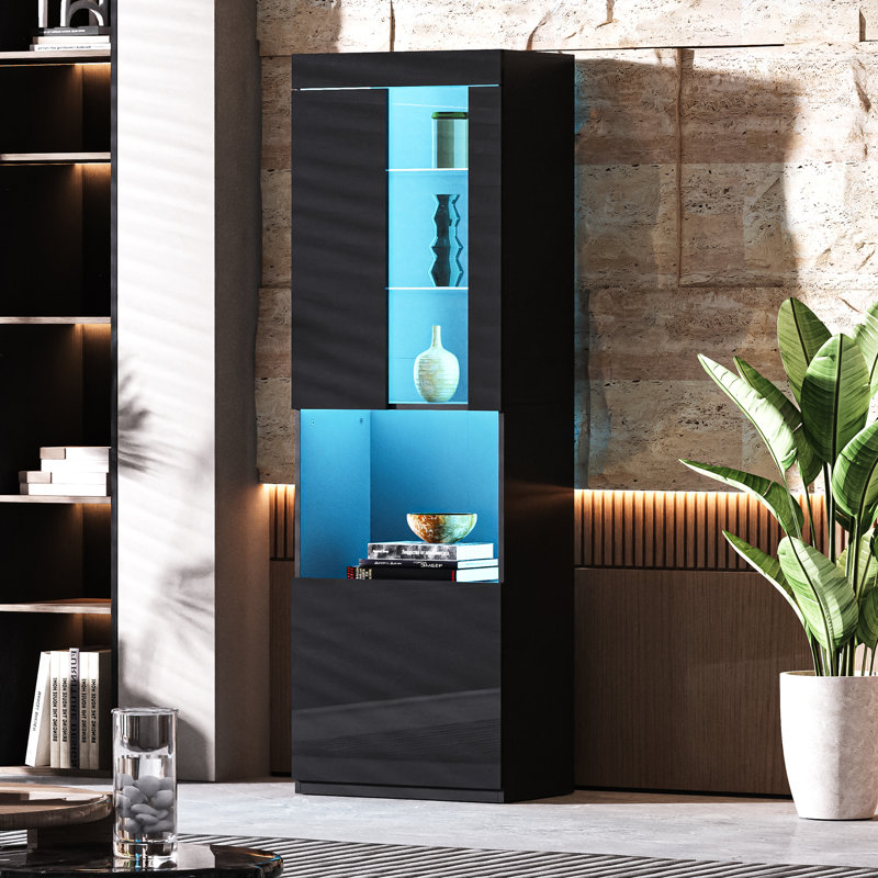 Armoire de rangement pour garde-manger de 66,9 po Gwinevere, Noir, noir, noir, noir