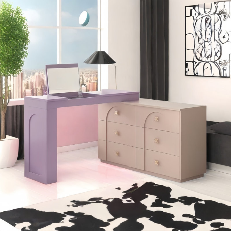 Hôte, Rose / Mauve