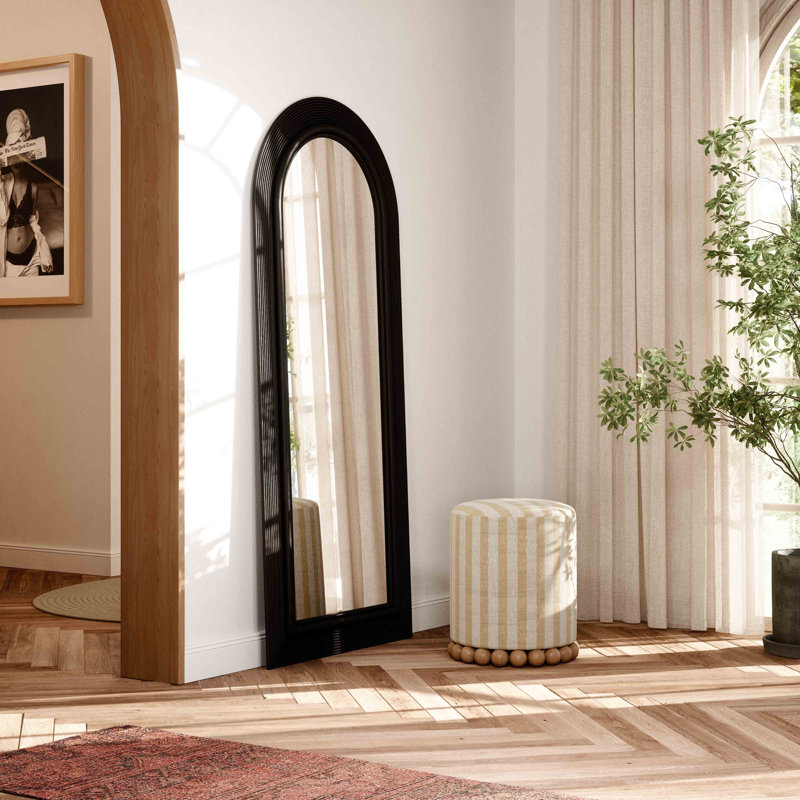 Miroir de plancher en rotin 70 po, Noir