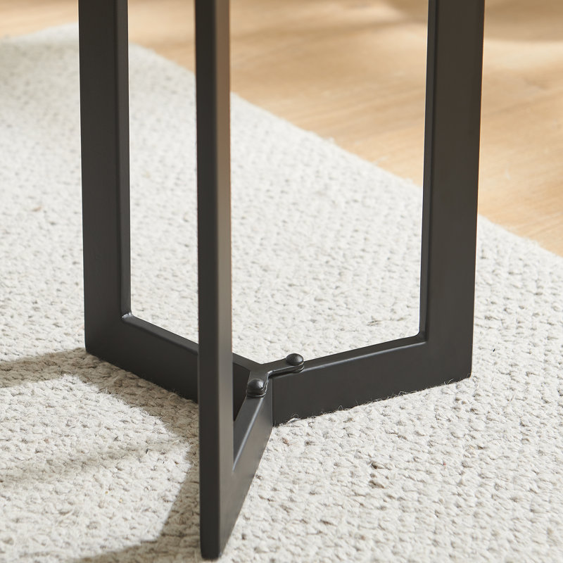 Table de bout en métal et piédestal sculpturaux noirs